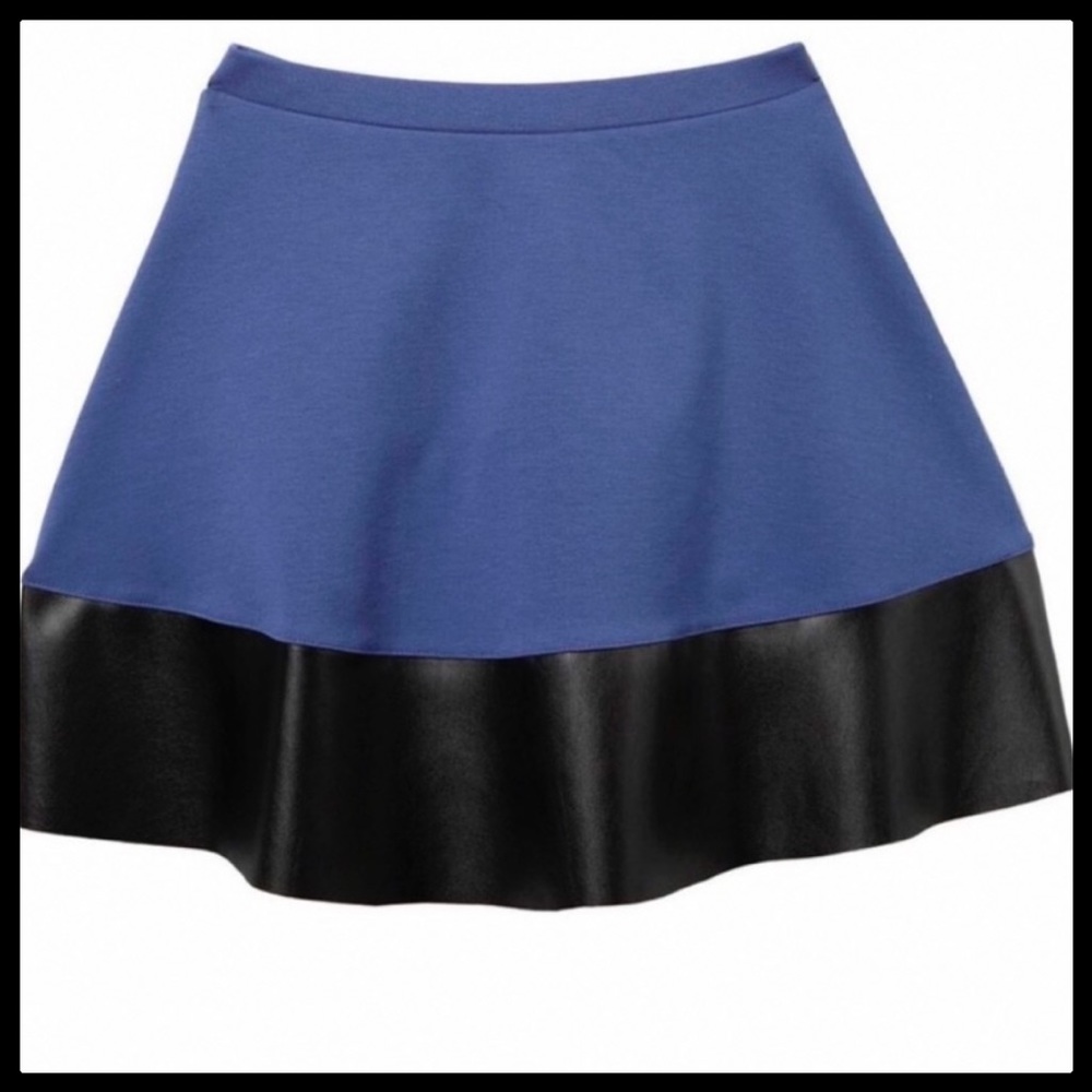 Love...Ady Pointe Full Skirt Denim Blue Girls L